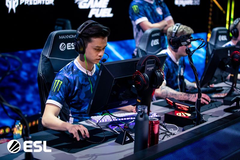 春季季后赛EDG对FPX：CNVAL德比之战，春季赛霸主争夺战